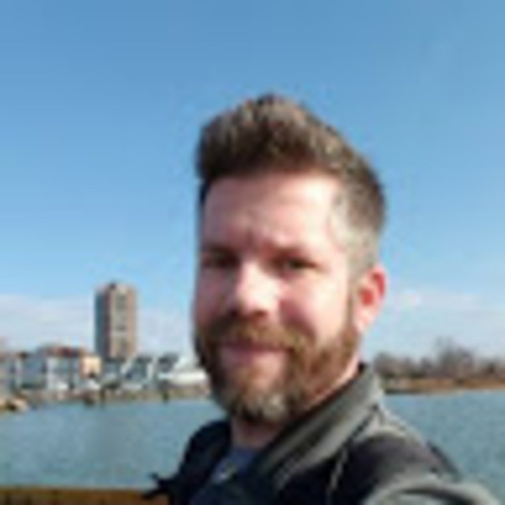 Meet your Posher, Cj